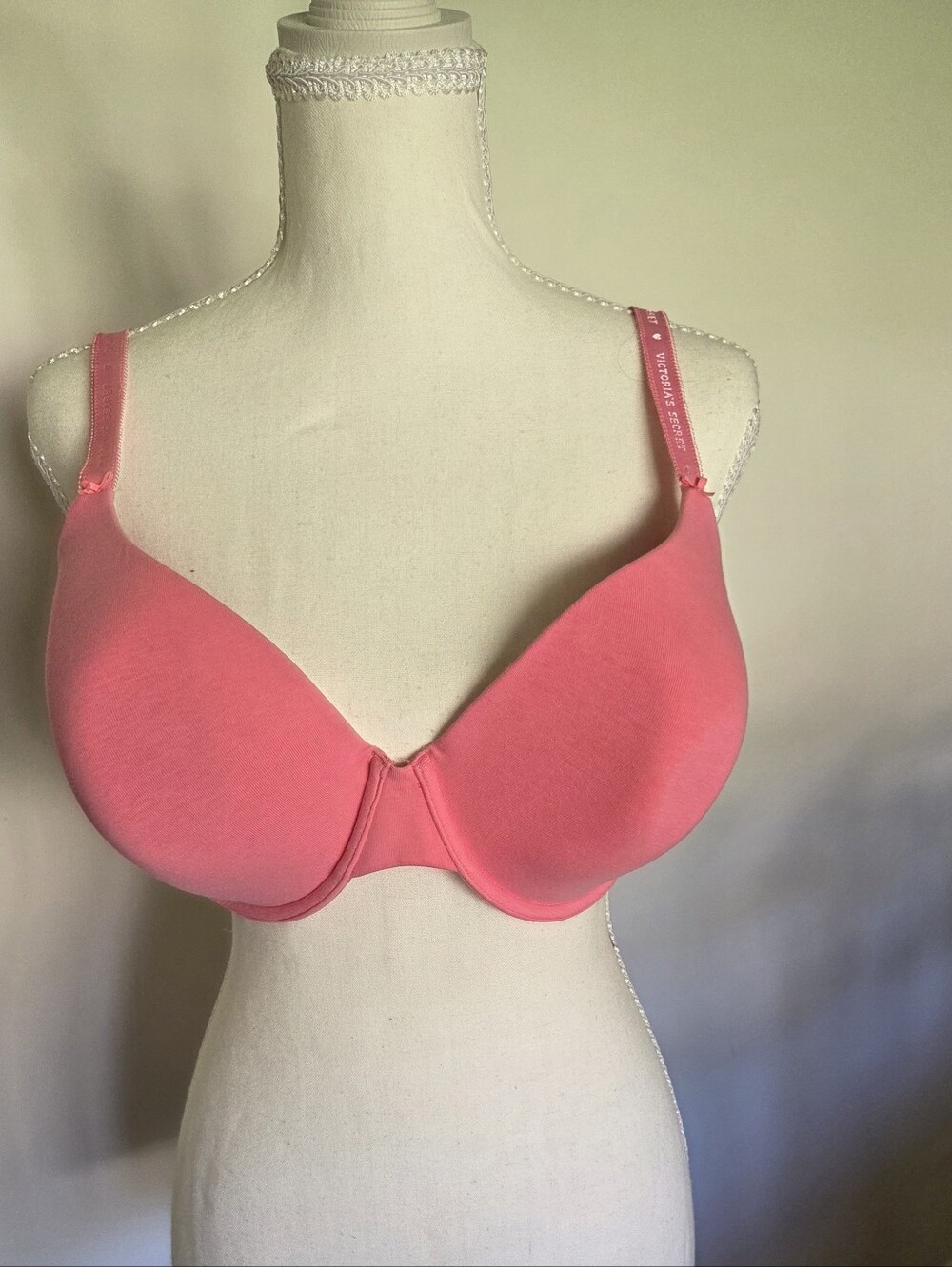 Victoria's Secret Hot Pink Cotton Lined Bra